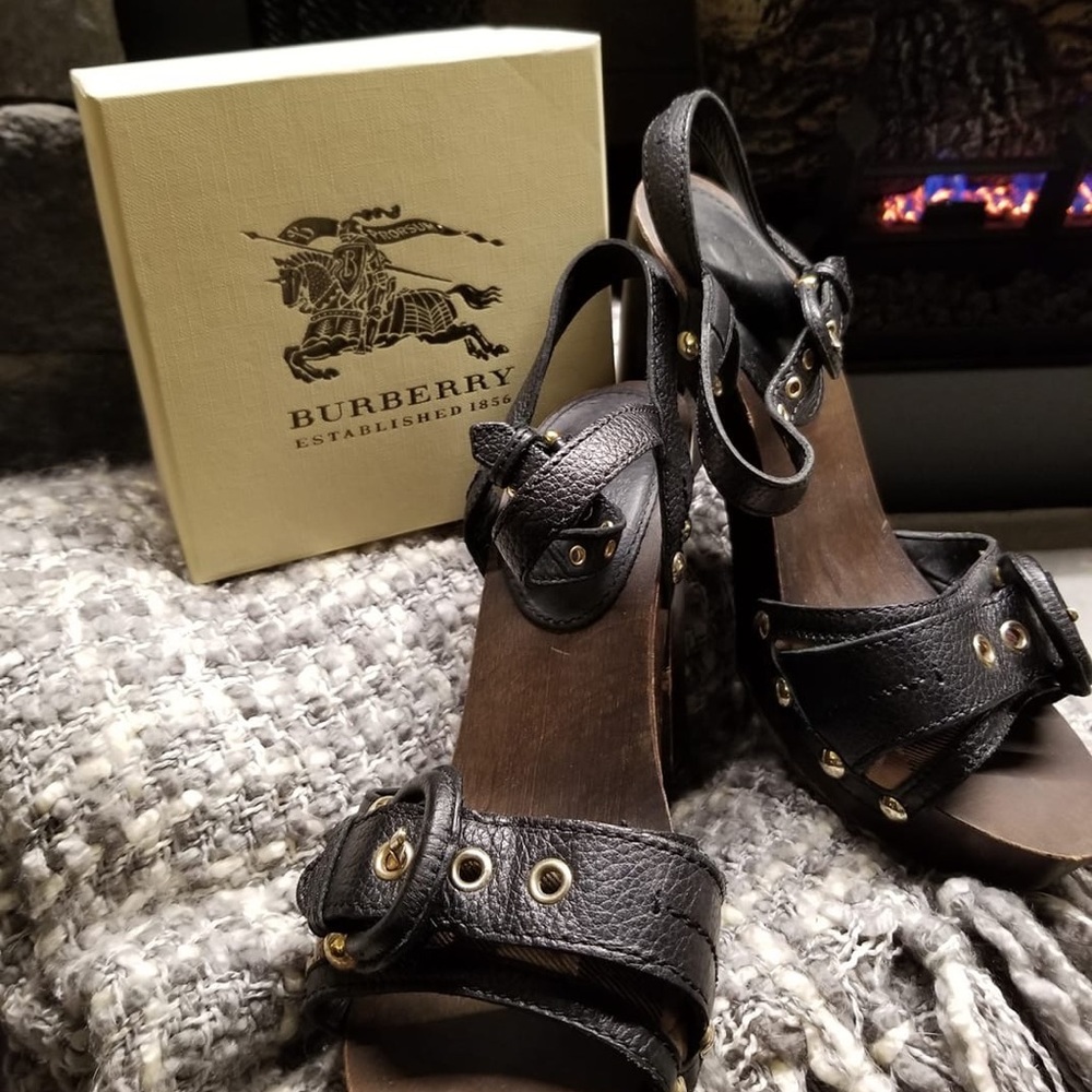 Burberry wedges